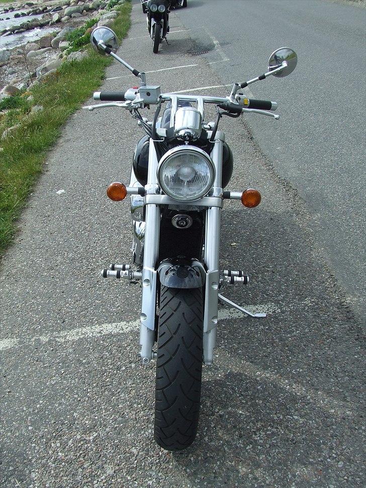 Suzuki VZ 800 billede 10