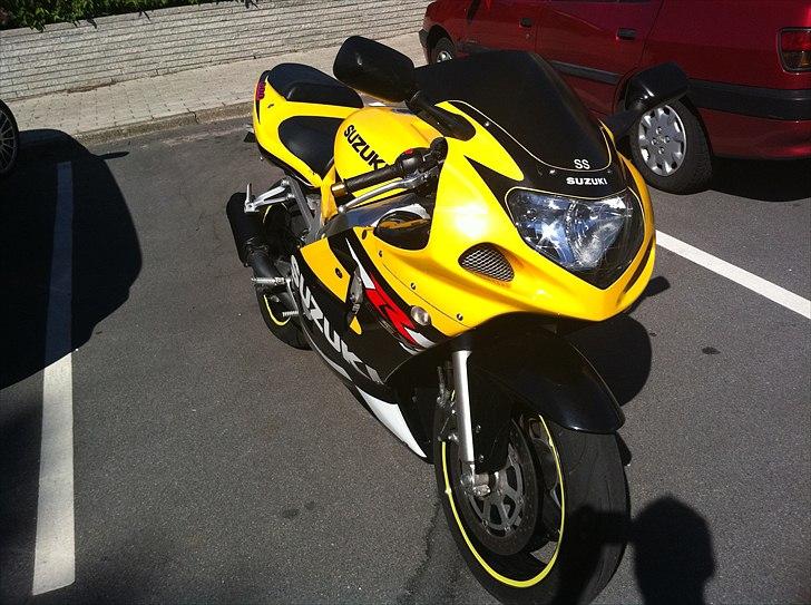 Suzuki Gsxr 600 K1 SOLGT billede 7