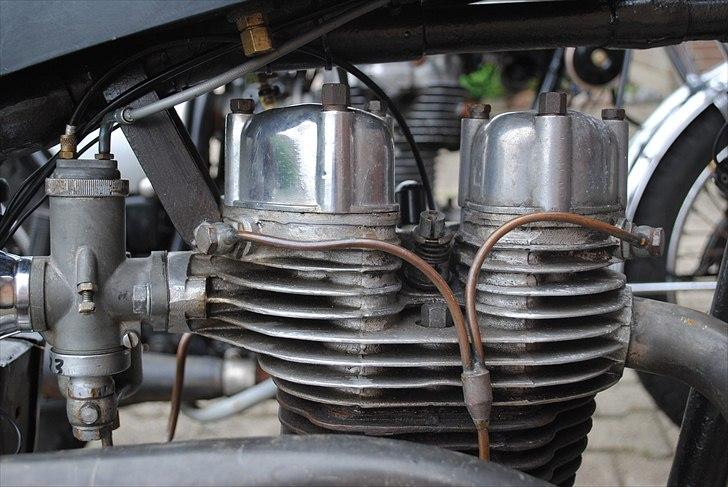 Royal Enfield WD CO 350 "Rusted n Busted" billede 15