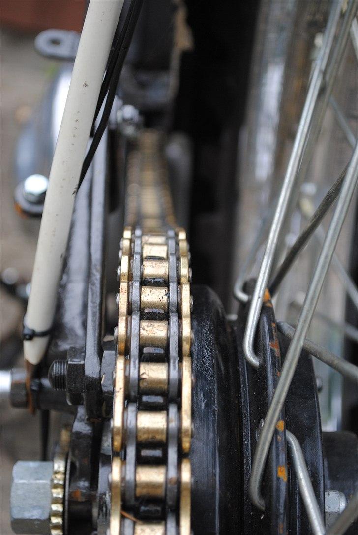 Royal Enfield WD CO 350 "Rusted n Busted" billede 19