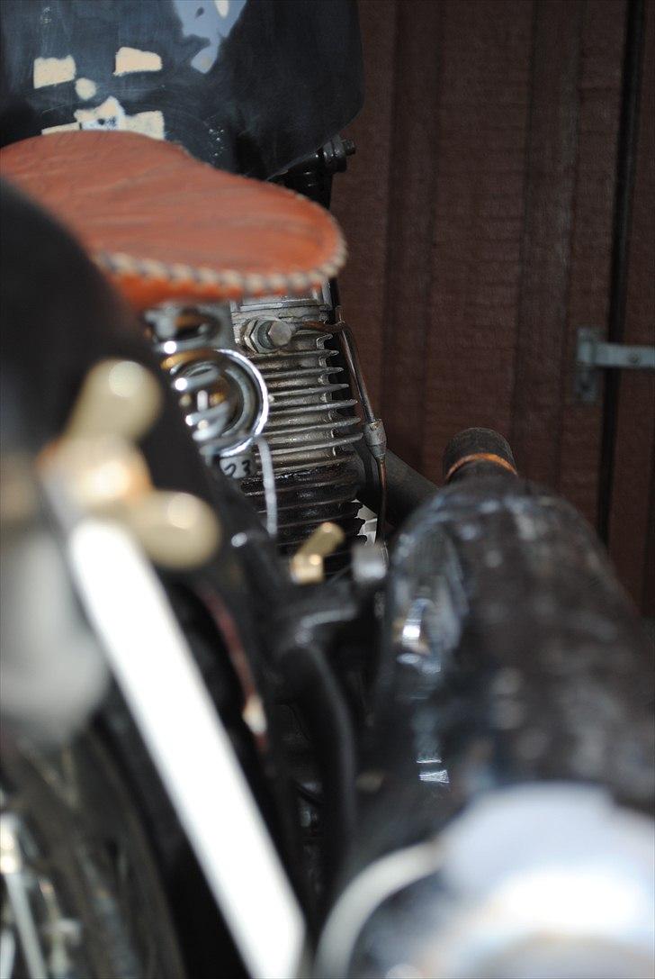 Royal Enfield WD CO 350 "Rusted n Busted" billede 20