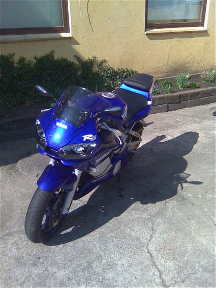 Yamaha yzf R6  billede 4