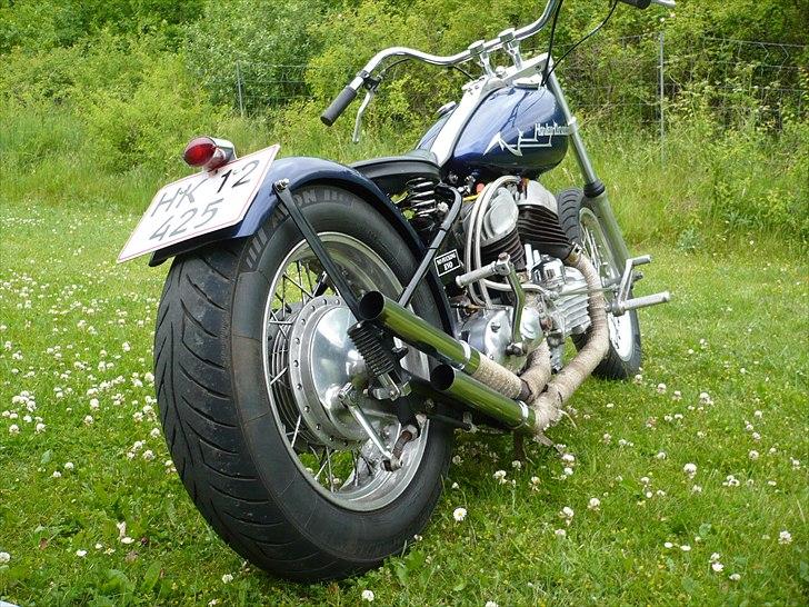 Harley Davidson WLC  Bobber billede 1