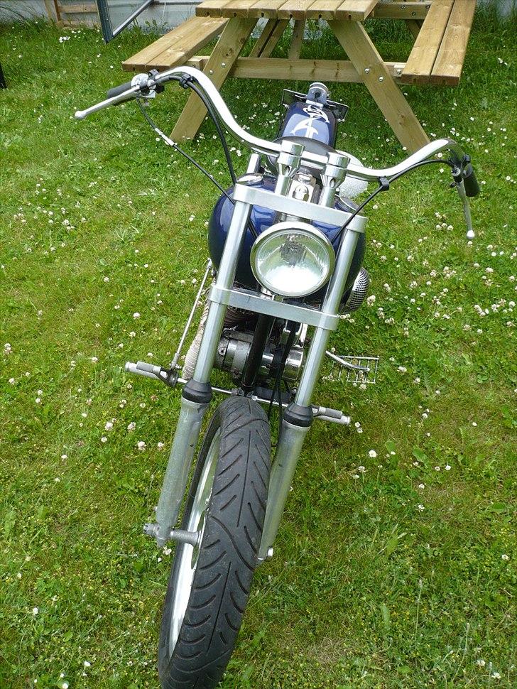 Harley Davidson WLC  Bobber billede 4