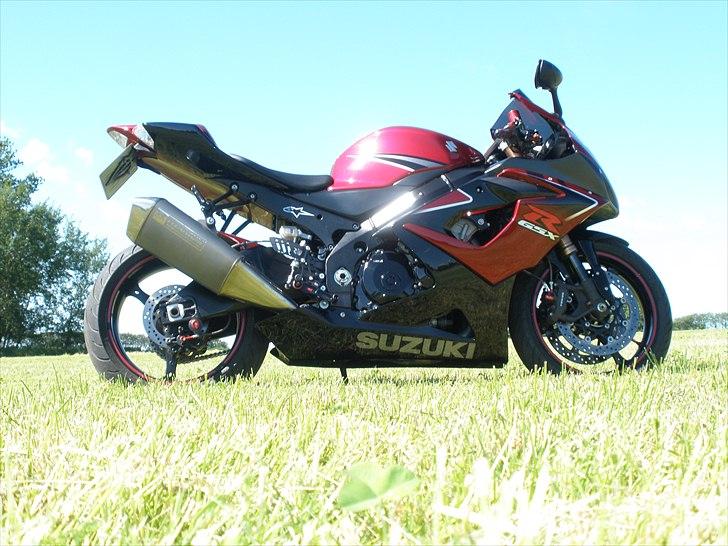 Suzuki GSXR 1000  (SOLGT) billede 1