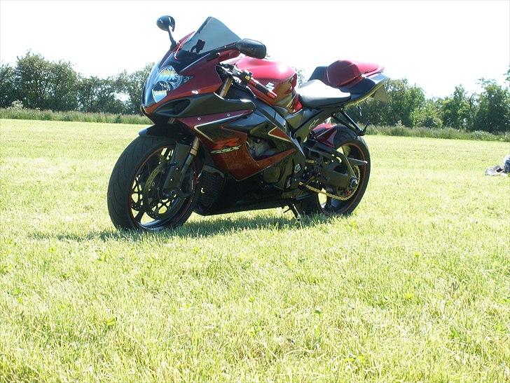 Suzuki GSXR 1000  (SOLGT) billede 3