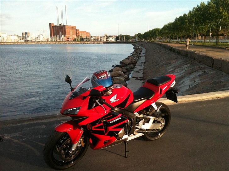 Honda CBR 600 RR billede 1