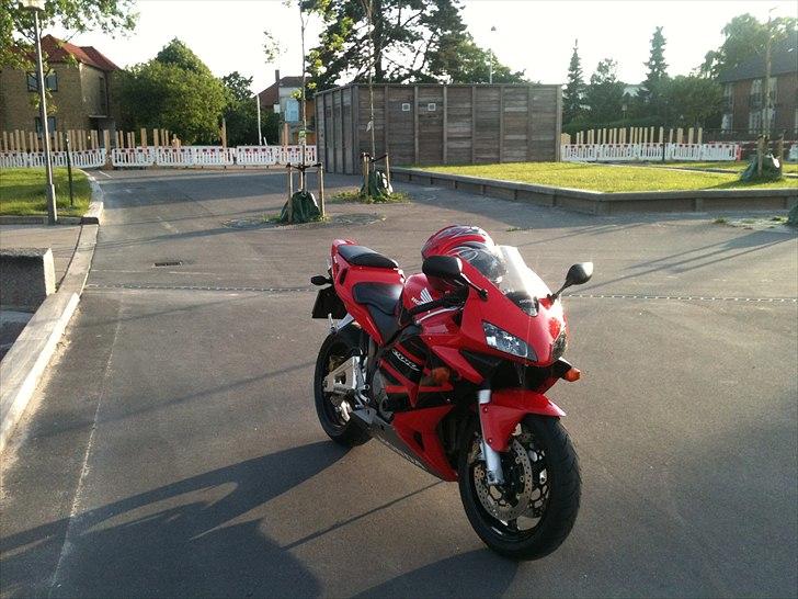 Honda CBR 600 RR billede 4