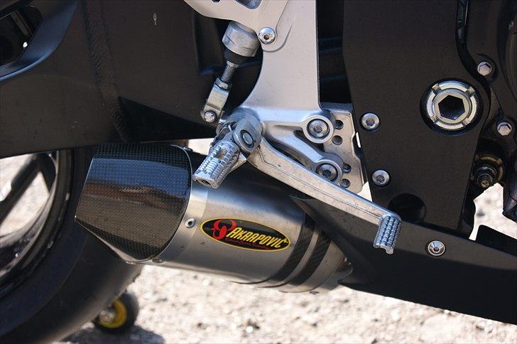 Suzuki GSXR 750 K7 Bane billede 6