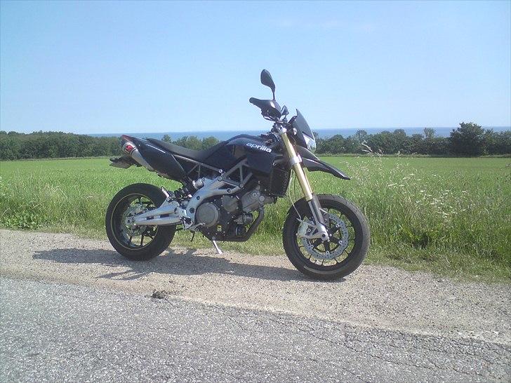 Aprilia dorsoduro 750 billede 5