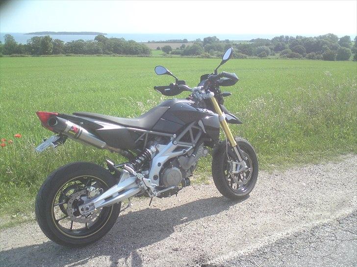 Aprilia dorsoduro 750 billede 6