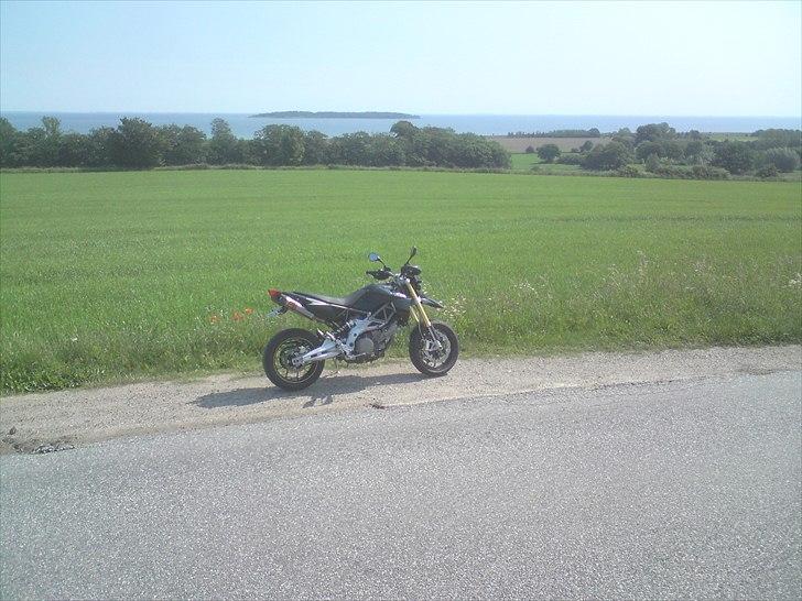 Aprilia dorsoduro 750 billede 9