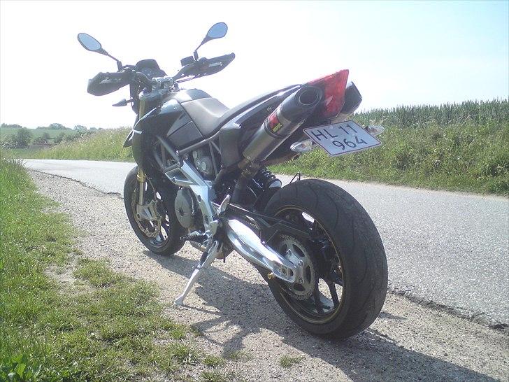 Aprilia dorsoduro 750 billede 11