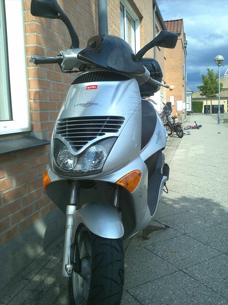 Aprilia Leonardo 125 solgt billede 5