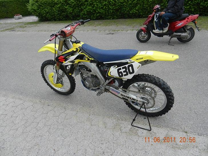 Suzuki RM-Z450 billede 15