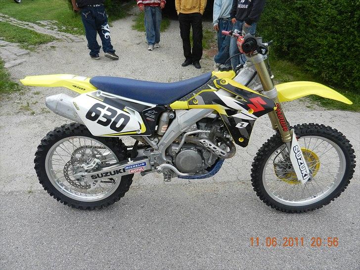 Suzuki RM-Z450 billede 17