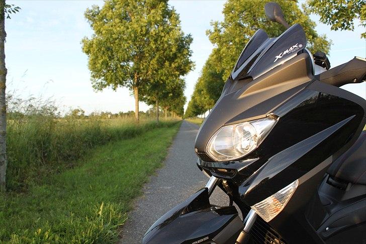 Yamaha X-Max 250 ABS billede 4