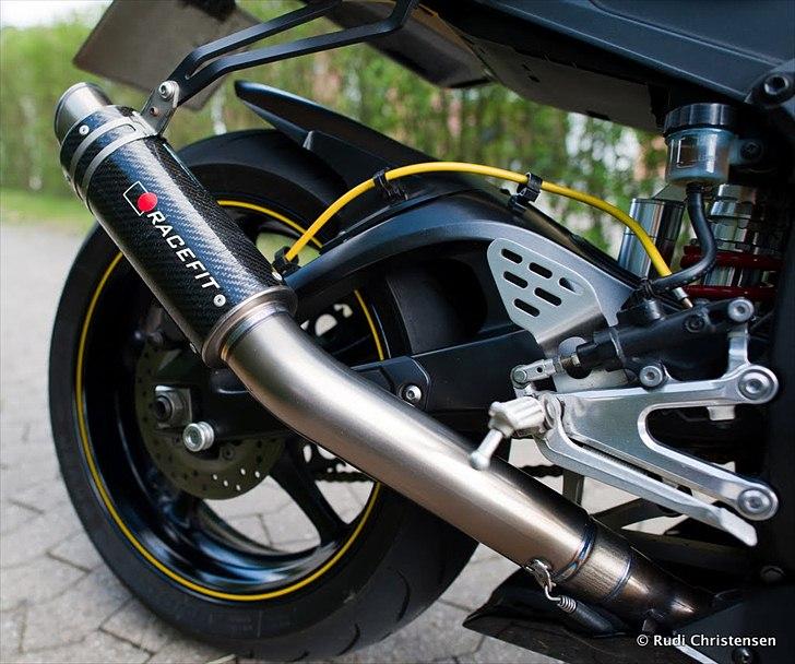 Yamaha YZF R6 - R46 - Juni 2011 billede 2