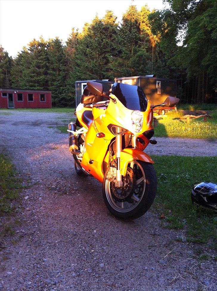 Hyosung GT 650 billede 2