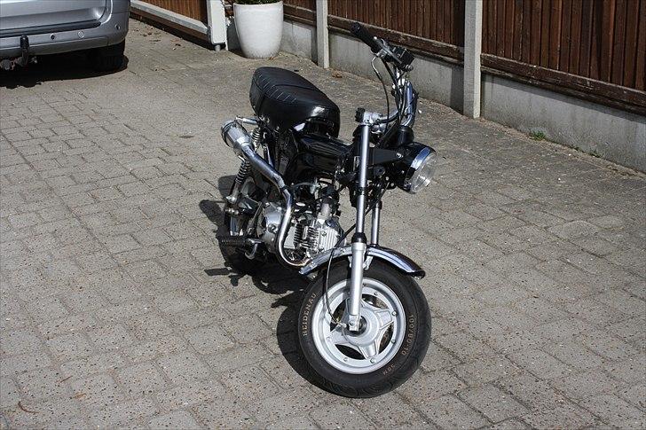 Skyteam Dax billede 3