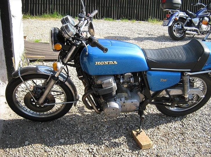 Honda CB 750 Cafe  billede 17