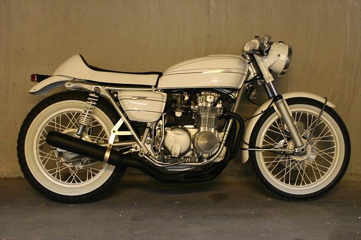 Honda cb 500 four (solgt) billede 2