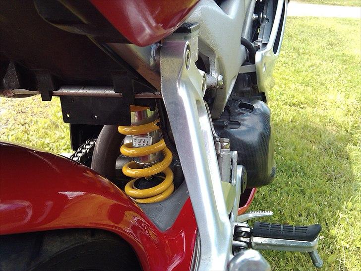 Honda VTR 1000 Firestorm billede 9