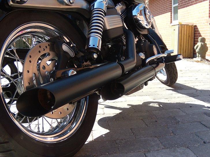 Harley Davidson FXDB Dyna Street Bob billede 12