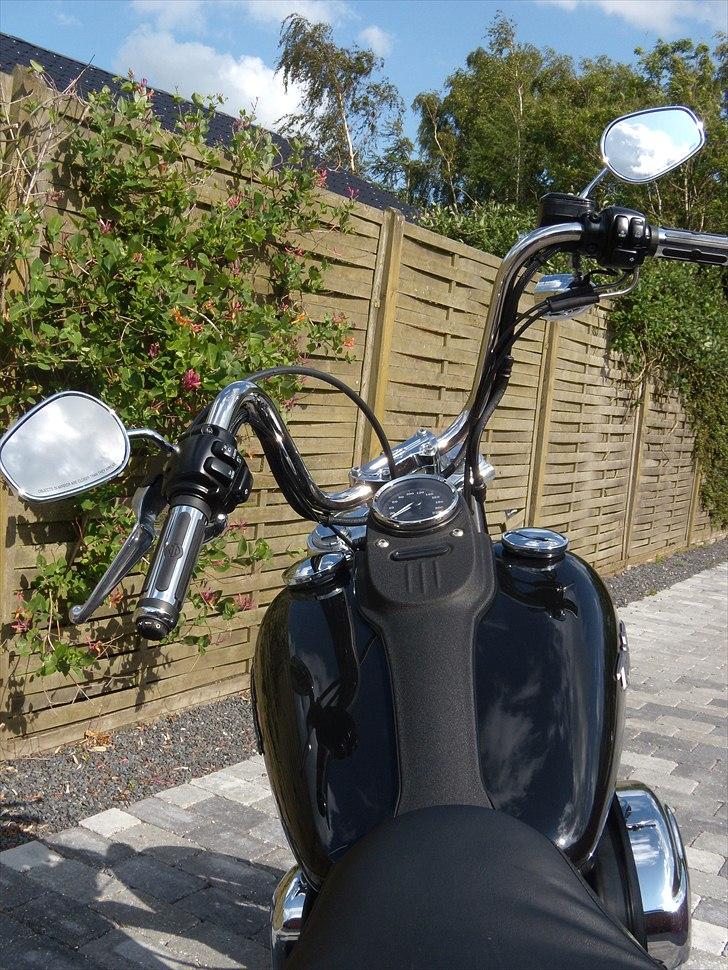 Harley Davidson FXDB Dyna Street Bob billede 11