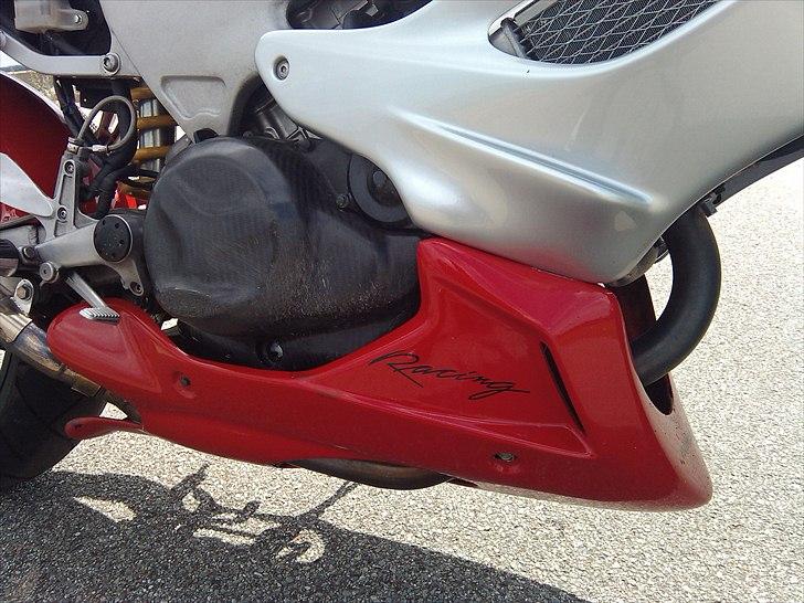 Honda VTR 1000 Firestorm billede 13