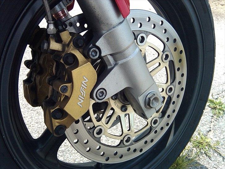 Honda VTR 1000 Firestorm billede 15