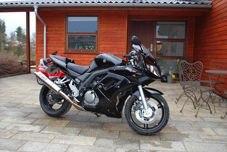 Suzuki sv650sak7 billede 3