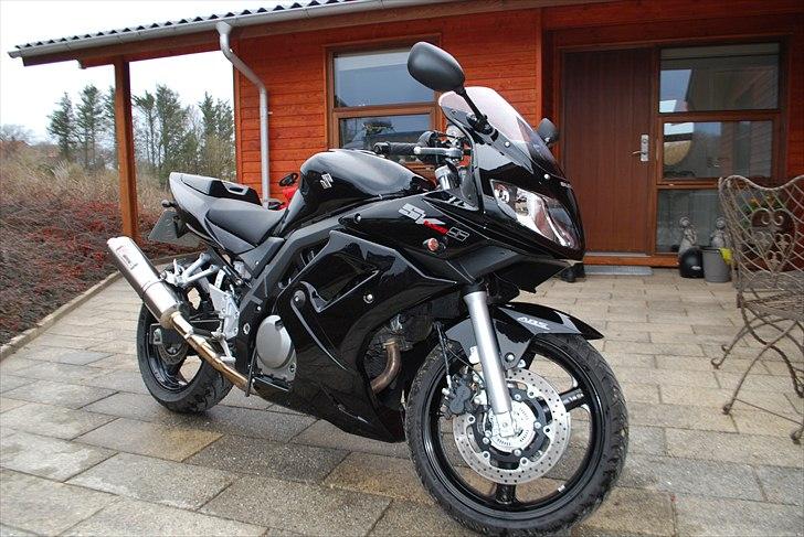 Suzuki sv650sak7 billede 5