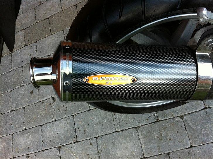 Hyosung GT 650 - giver rigtig rå lyd :) billede 9