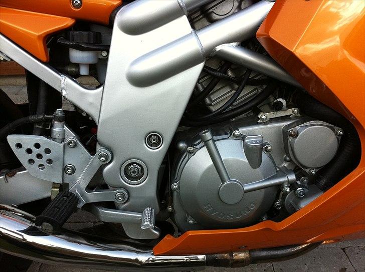 Hyosung GT 650 billede 10