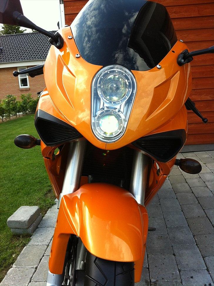 Hyosung GT 650 billede 17