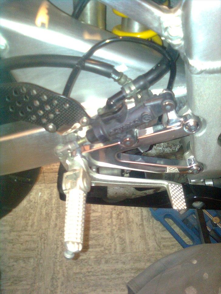 Yamaha yzf r1 billede 2