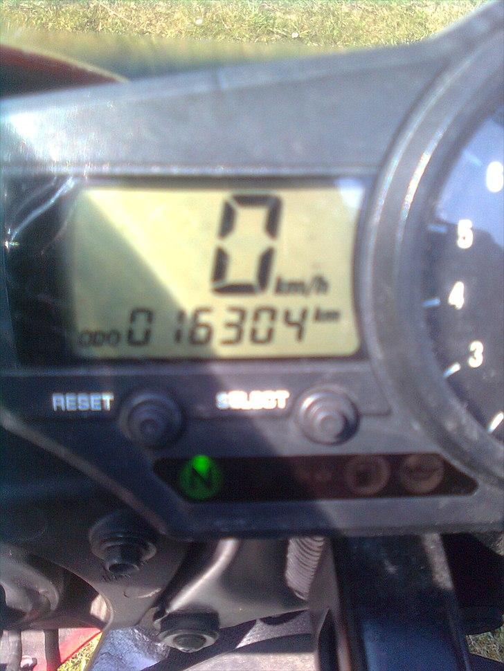 Yamaha yzf r1 billede 13