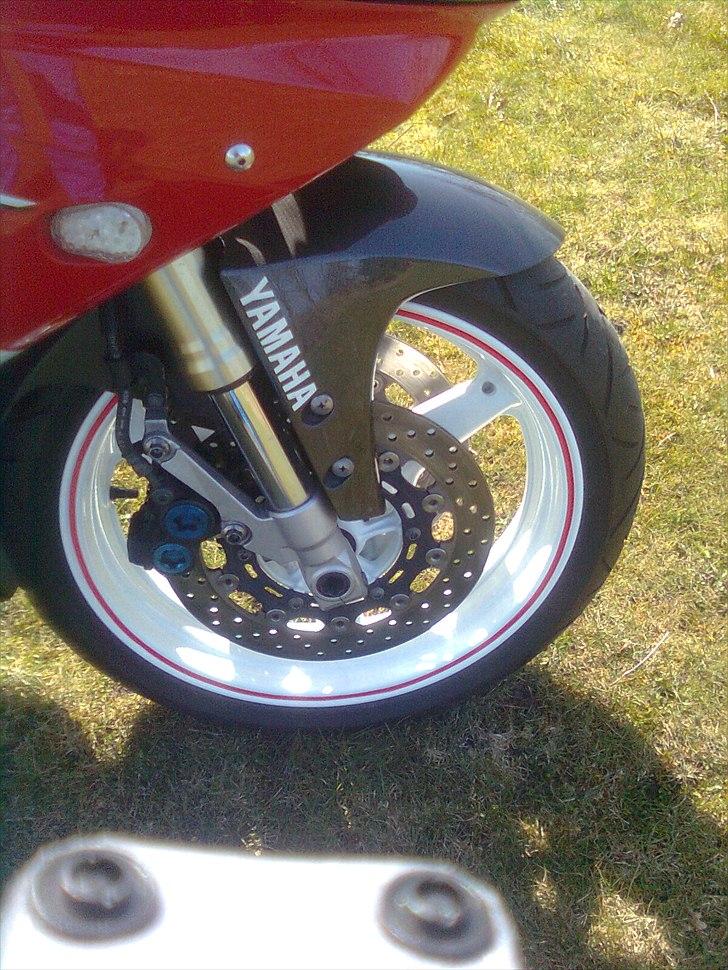 Yamaha yzf r1 billede 15