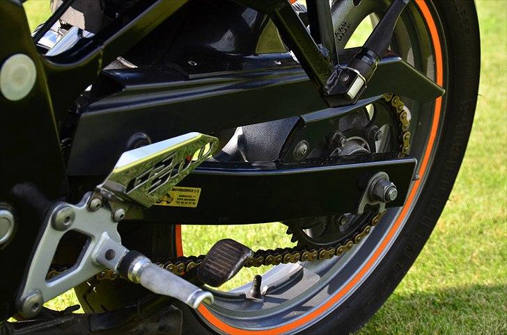 Suzuki GS 500 E *SOLGT* billede 13