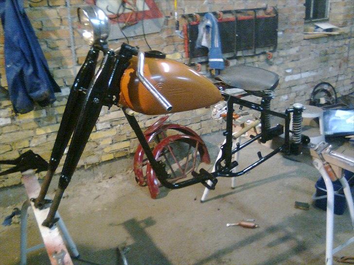 Jawa Low budget Bobber billede 8