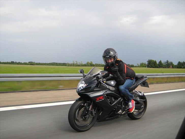 Suzuki GSX-R 750 *Solgt* billede 2