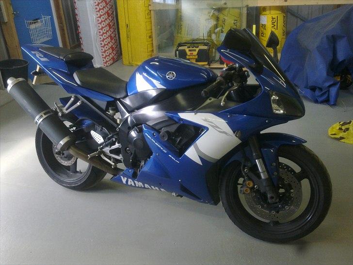 Yamaha R1 billede 4
