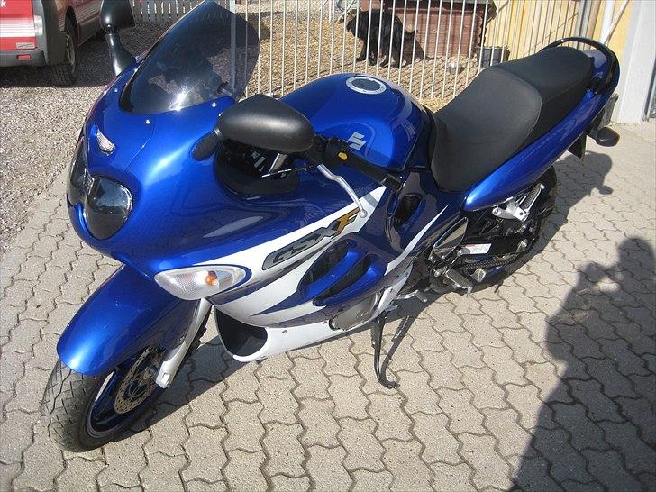 Suzuki GSX 600 F billede 2
