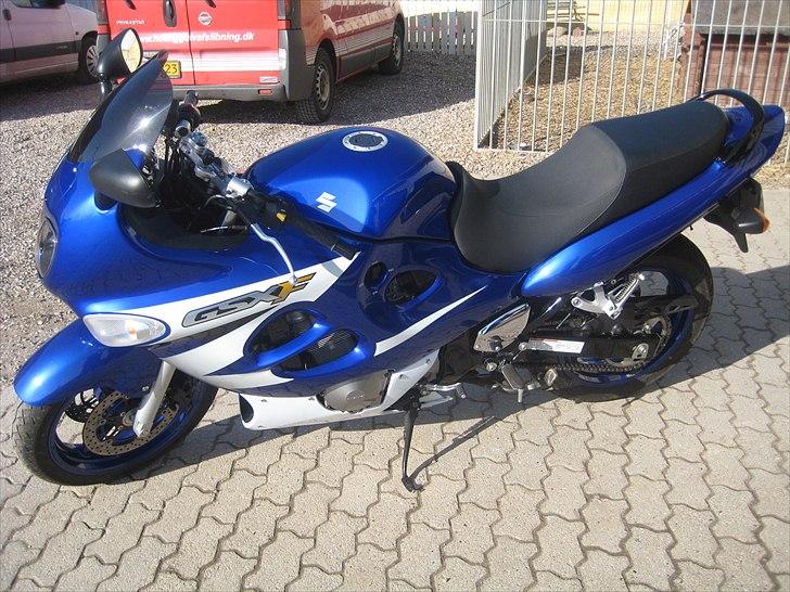 Suzuki GSX 600 F billede 3