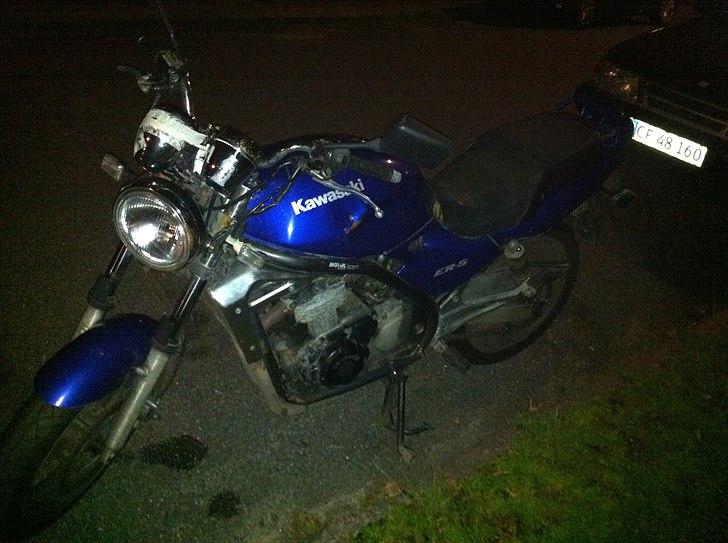 Kawasaki ER-5 billede 4