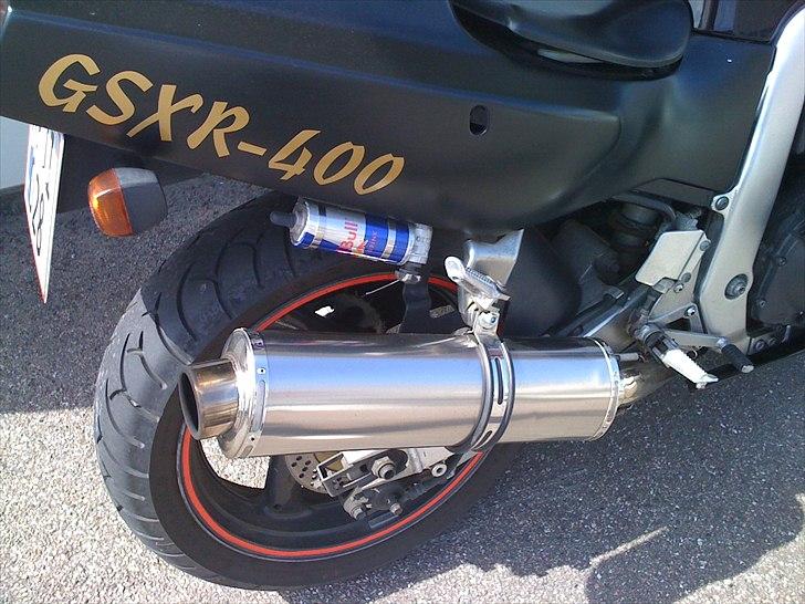 Suzuki GSX-R 400 R billede 5