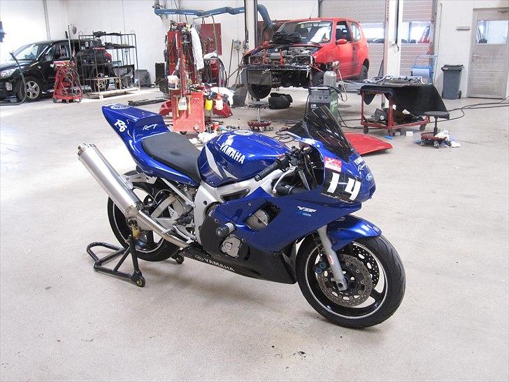 Yamaha r6 (bane) billede 3