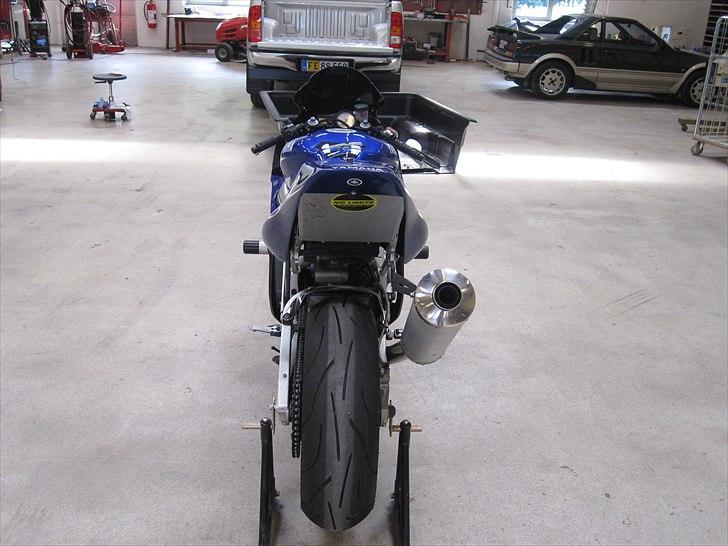 Yamaha r6 (bane) billede 4
