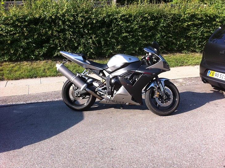 Yamaha YZF-R1 billede 6